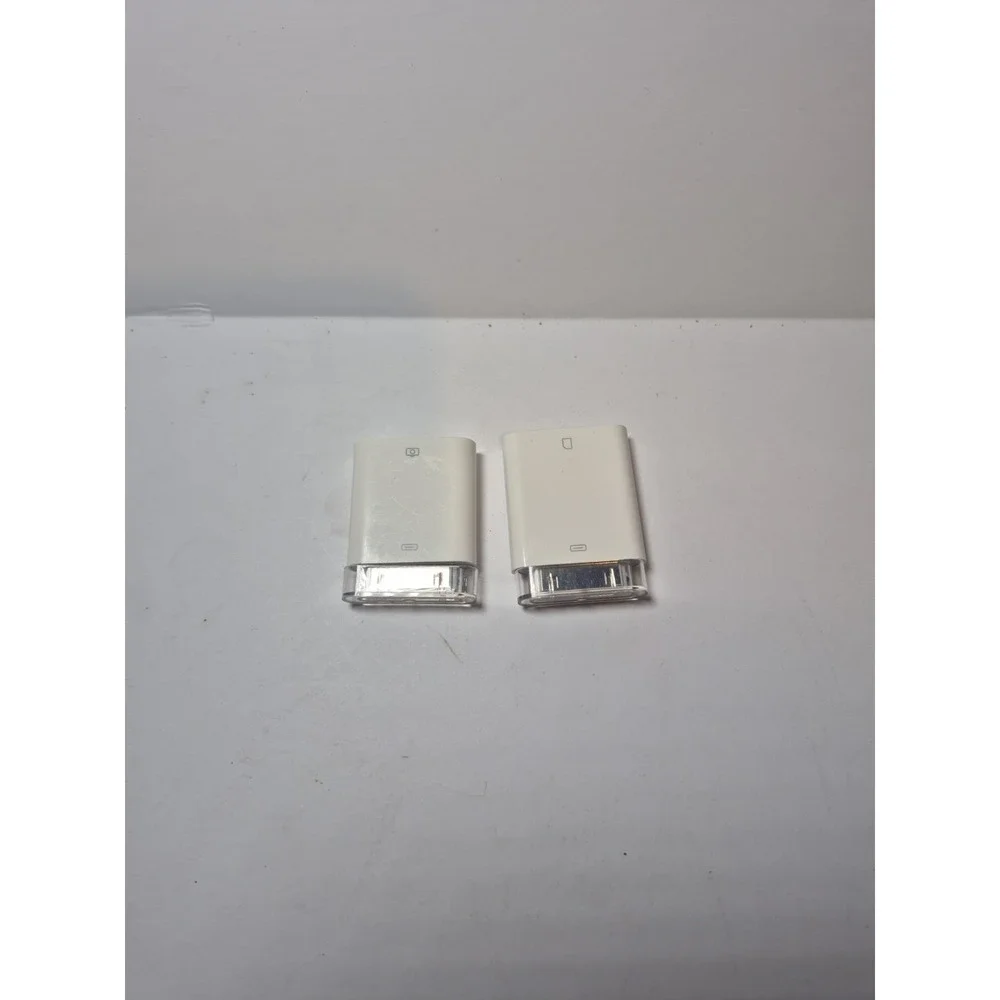 Apple iPad/iPod Camera Connection Kit - MC531ZM/A - 30pin - USB & SD Card Reader